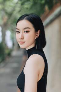 Chloe Gong Photo